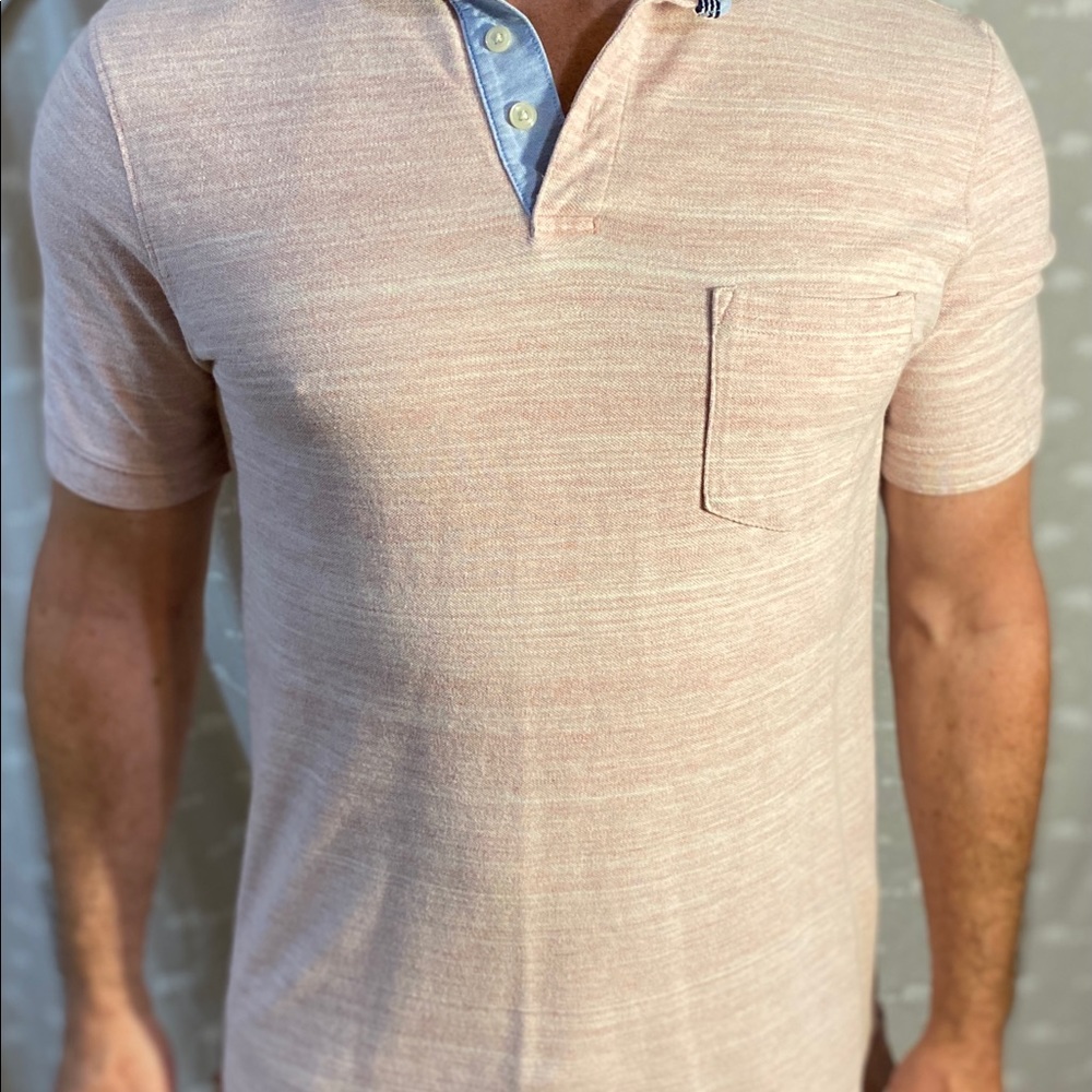 Polos - Picture 6 of 9
